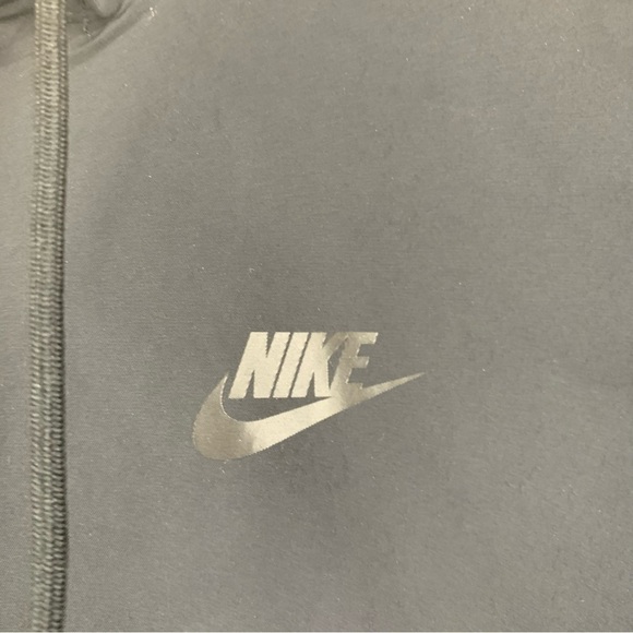 Nike womens black packable waterproof full zip jacket XL - Picture 5 of 10